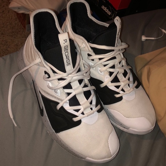 Pg 3 - Picture 3 of 6